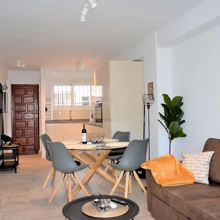 Apartment Edf. Miami, Bajo *